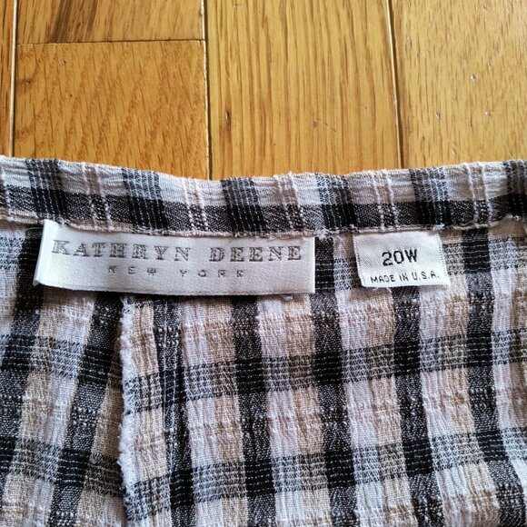 Kathryn Deene New York 20W Wrap Skort - Picture 5 of 5